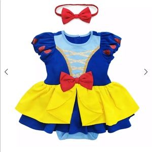 Snow White Costume